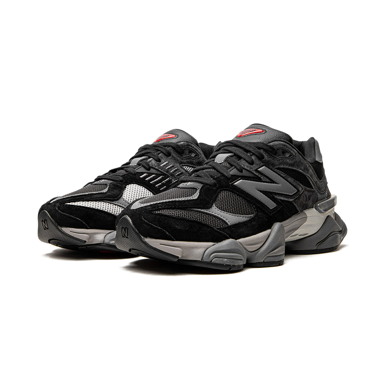 9060 "Black/Castlerock"