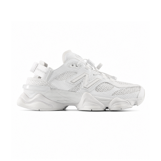 9060 Summer White